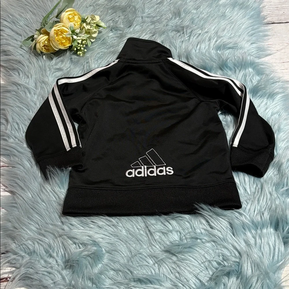 adidas stripe black